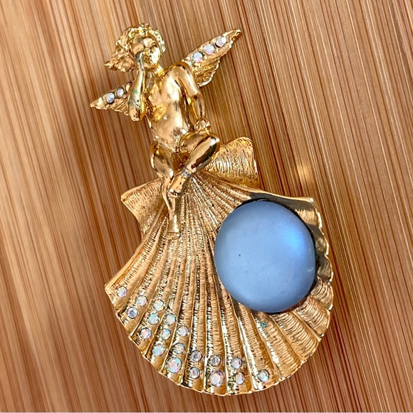 Kirks Folly Whispering Cherub Scallop Shell Aurora Borealis Pin Pendant GoldTone - Picture 6 of 8